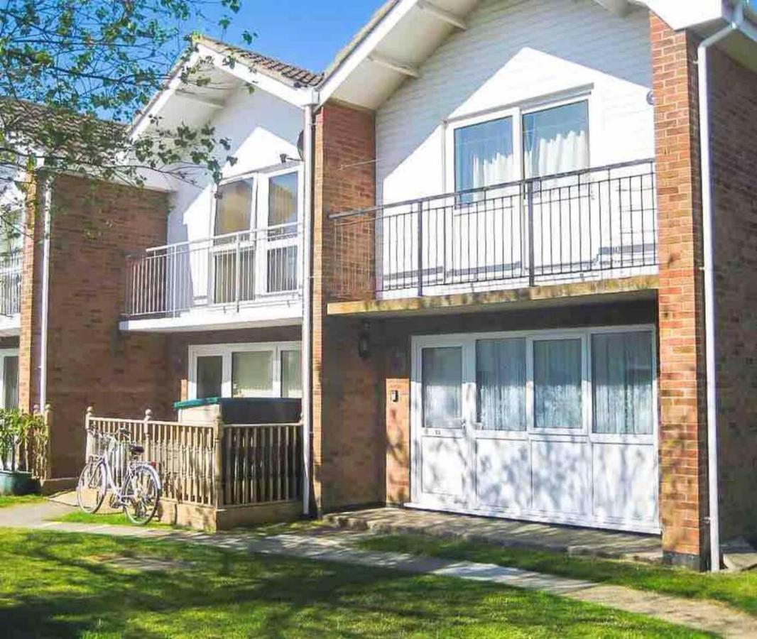 Villa Sea View 3-Bed Heated Pool Eat Bar Kids Park Lowestoft Exterior foto