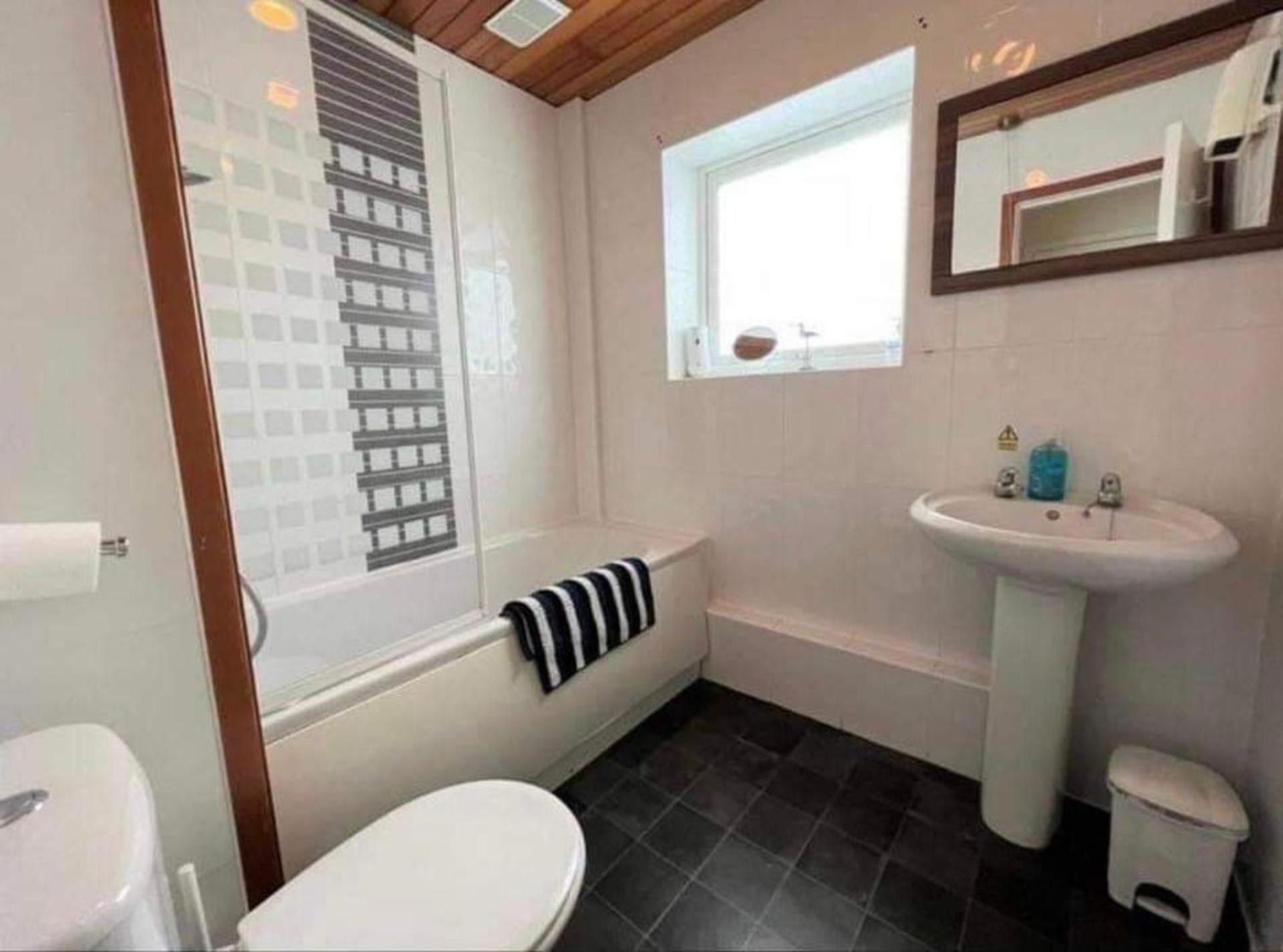 Villa Sea View 3-Bed Heated Pool Eat Bar Kids Park Lowestoft Exterior foto