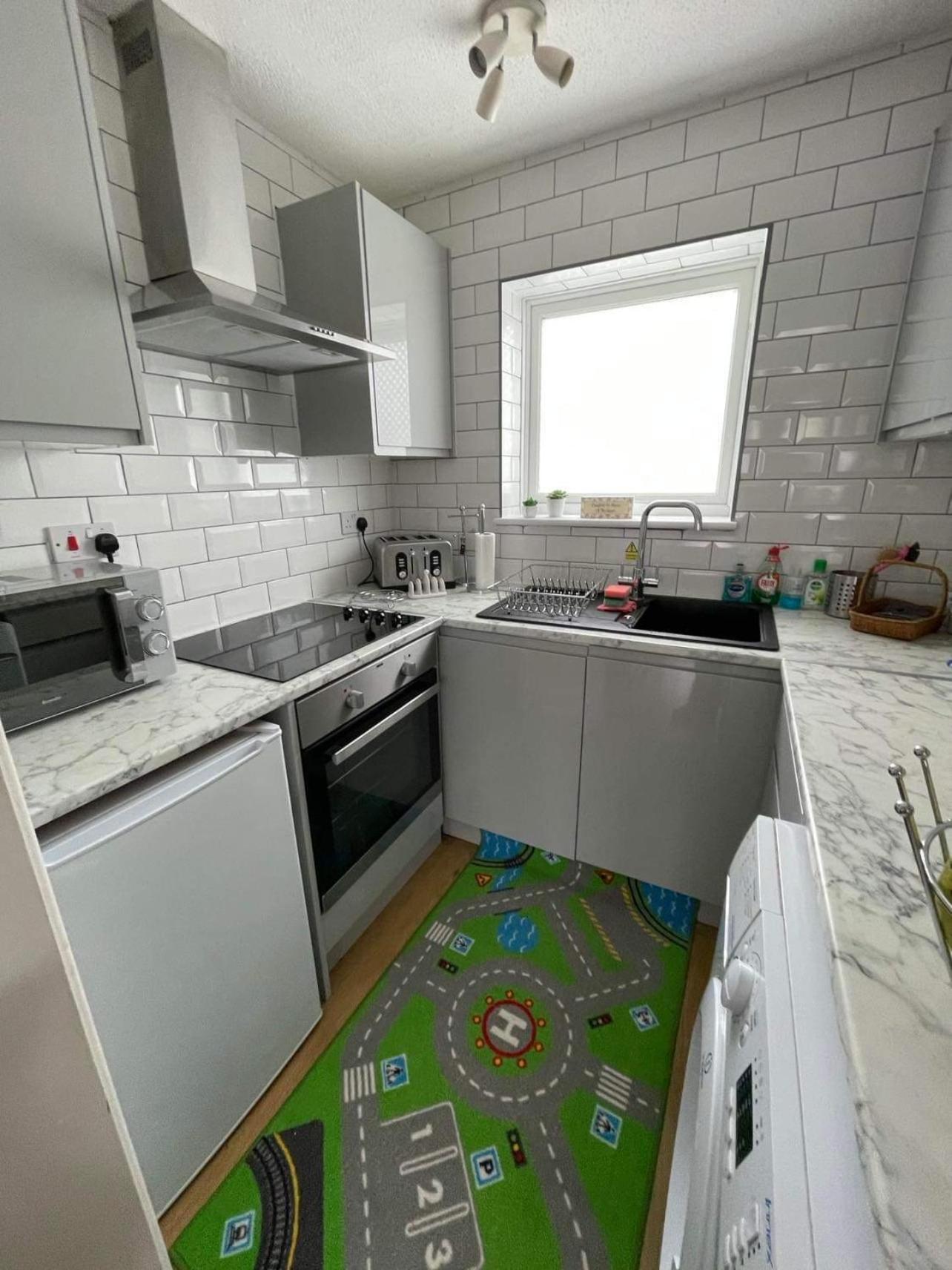 Villa Sea View 3-Bed Heated Pool Eat Bar Kids Park Lowestoft Exterior foto
